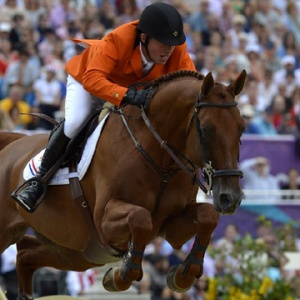 Gerco Schröder behaalde individueel zilver met London bij de Olympische spelen. ©FEI/Kit Houghton