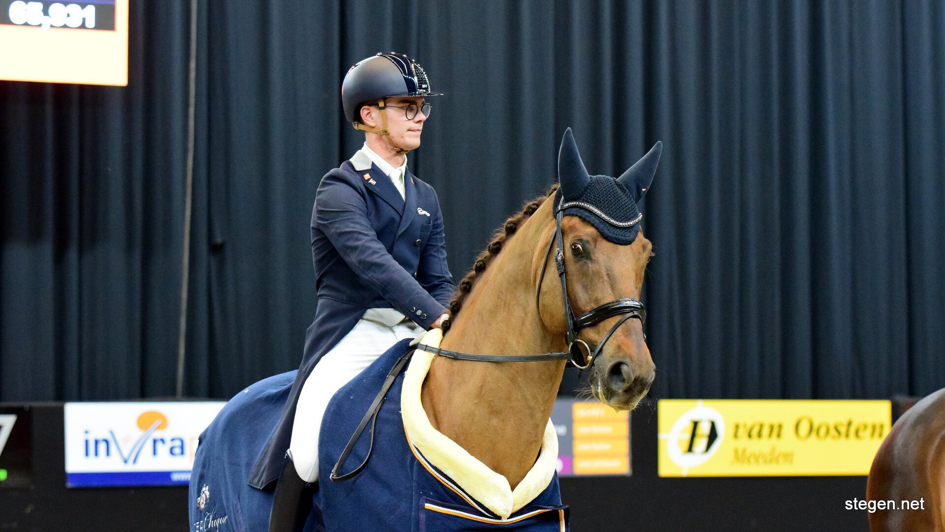 Marten Luiten ruim­schoots winnaar in kür bij Paard Balk­brug