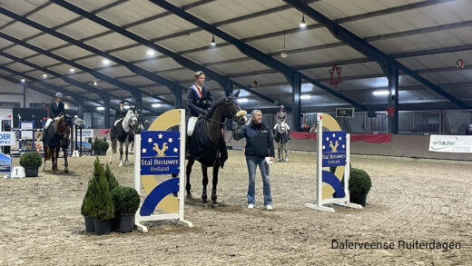 Wesley de Boer wint Grote Prijs Daler­veense Ruiter­dagen